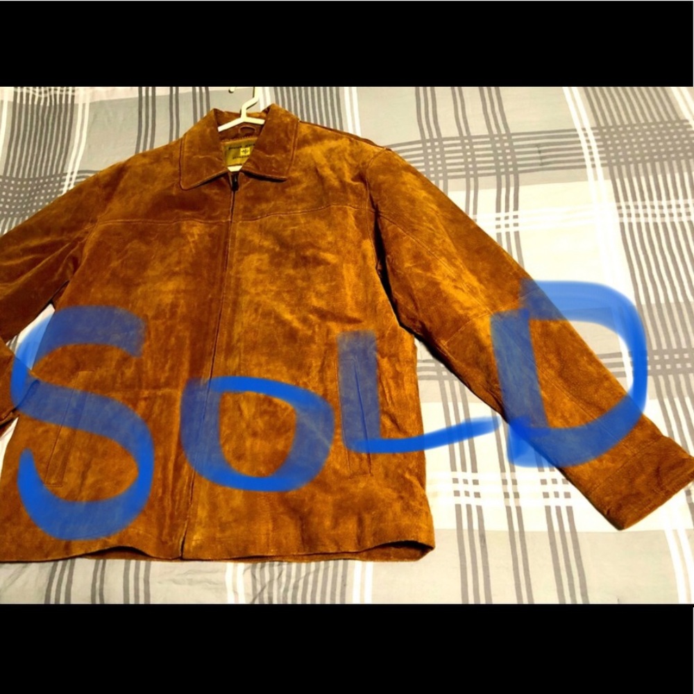SOLD!! Boston Harbour Outdoorwear L suede camel colored zip coat! pockets lined